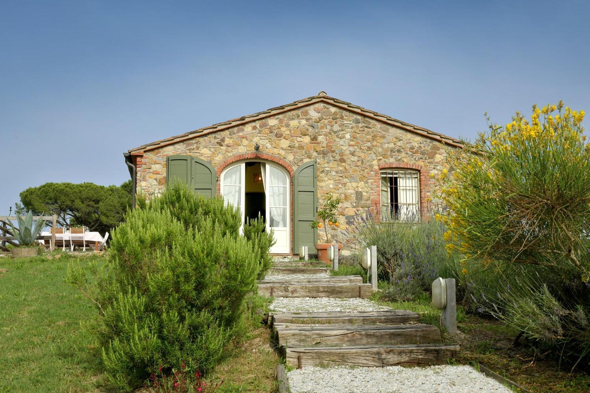 Locanda Le Giunche Guardistallo Exterior foto