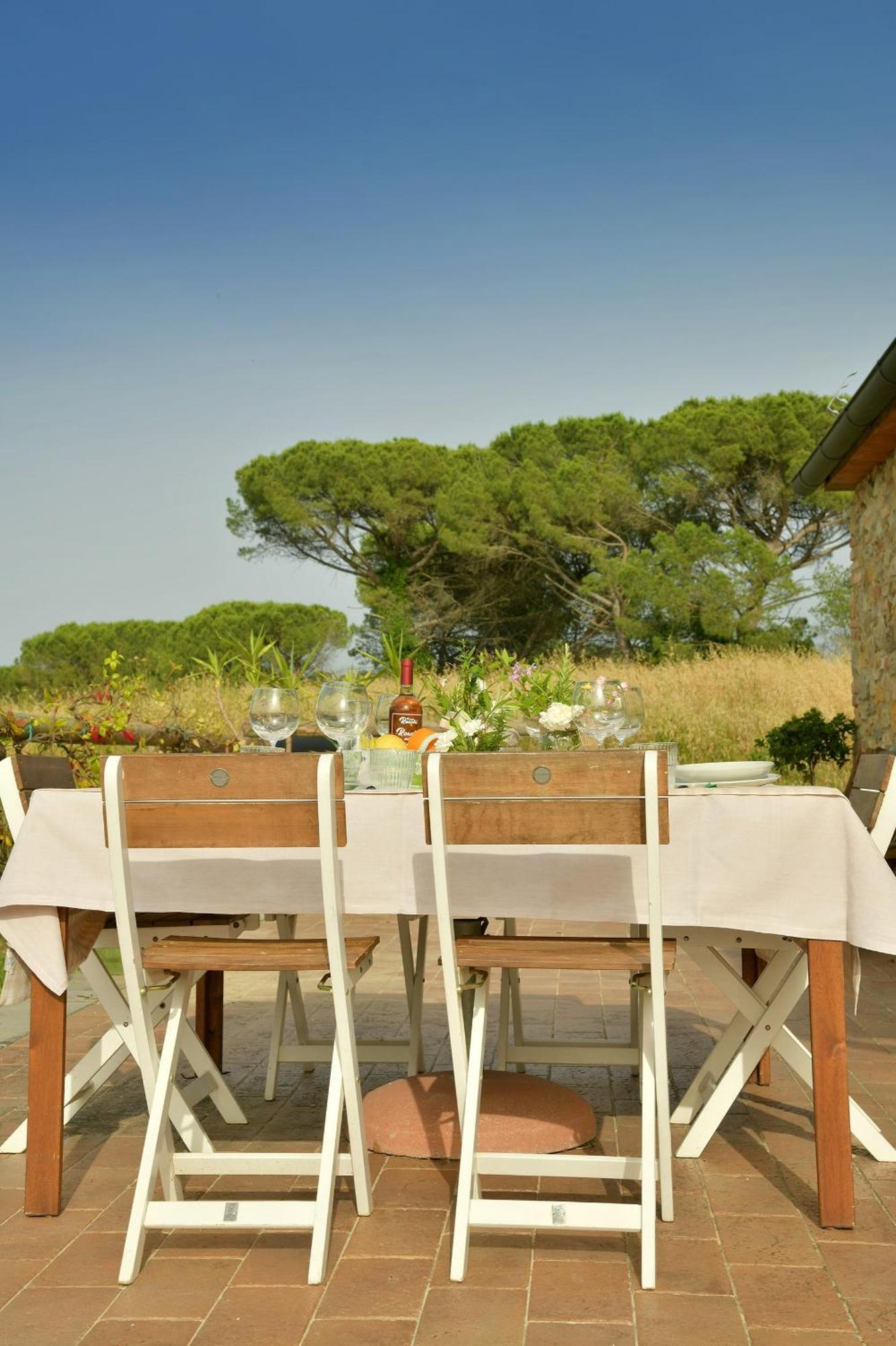 Locanda Le Giunche Guardistallo Exterior foto